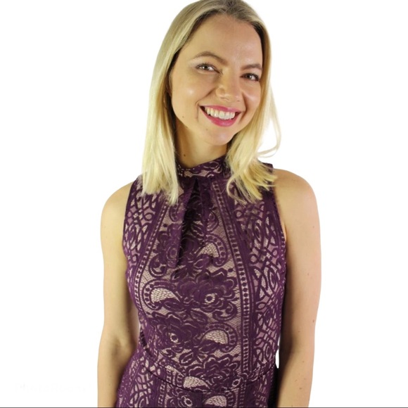 Plum Italian Laced Mock Neck Romper Large - Picture 4 of 4